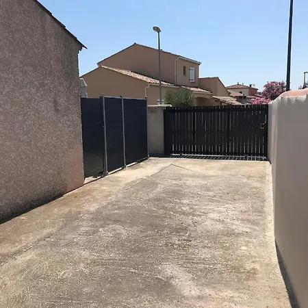 De Larmonys Διαμέρισμα Gigean