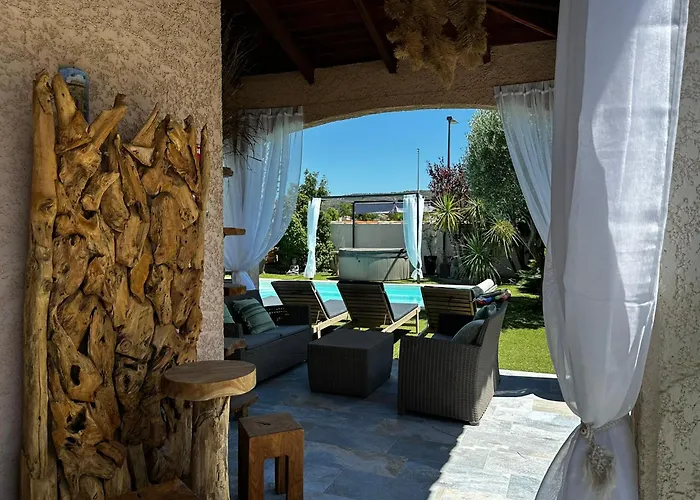 Apartment De Larmonys