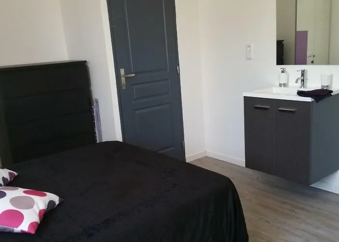 De Larmonys * Gigean