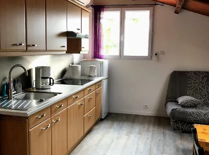 De Larmonys Apartment *